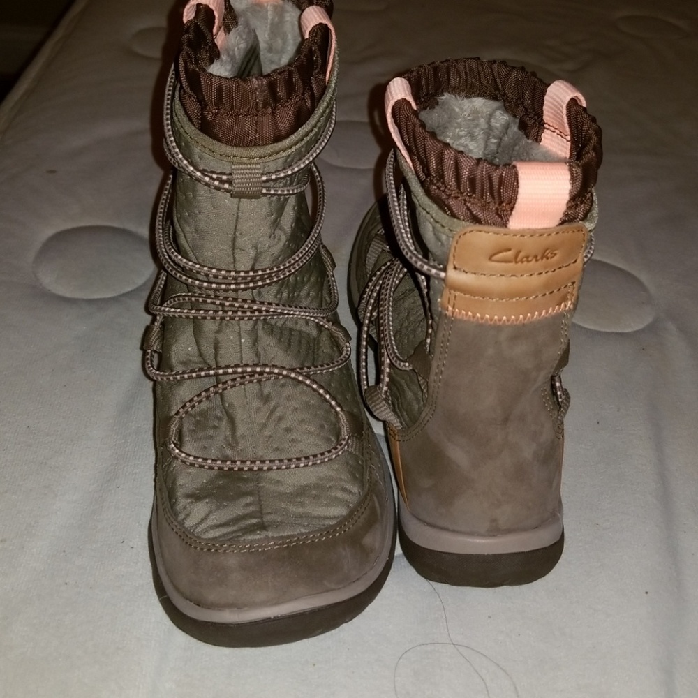 Boots - Picture 6 of 6